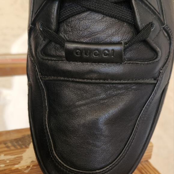 GUCCI HIGHTOP STRAP SNEAKER - Picture 9 of 15